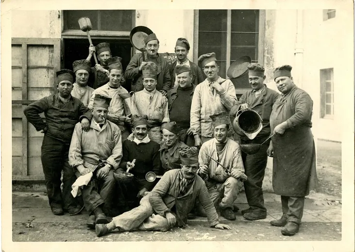 Photographie de groupe de soldats de la Grande Guerre, souvenirs de Claudius Epinat