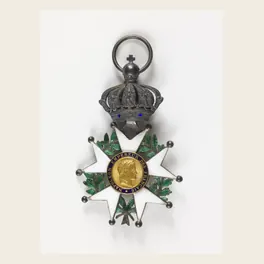 Croix de chevalier de la Légion d'honneur du Second Empire, avec sa couronne impériale