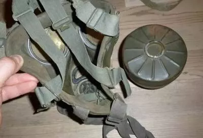 MASQUE A GAZ ALLEMAND COMPLET WW2, photo 6